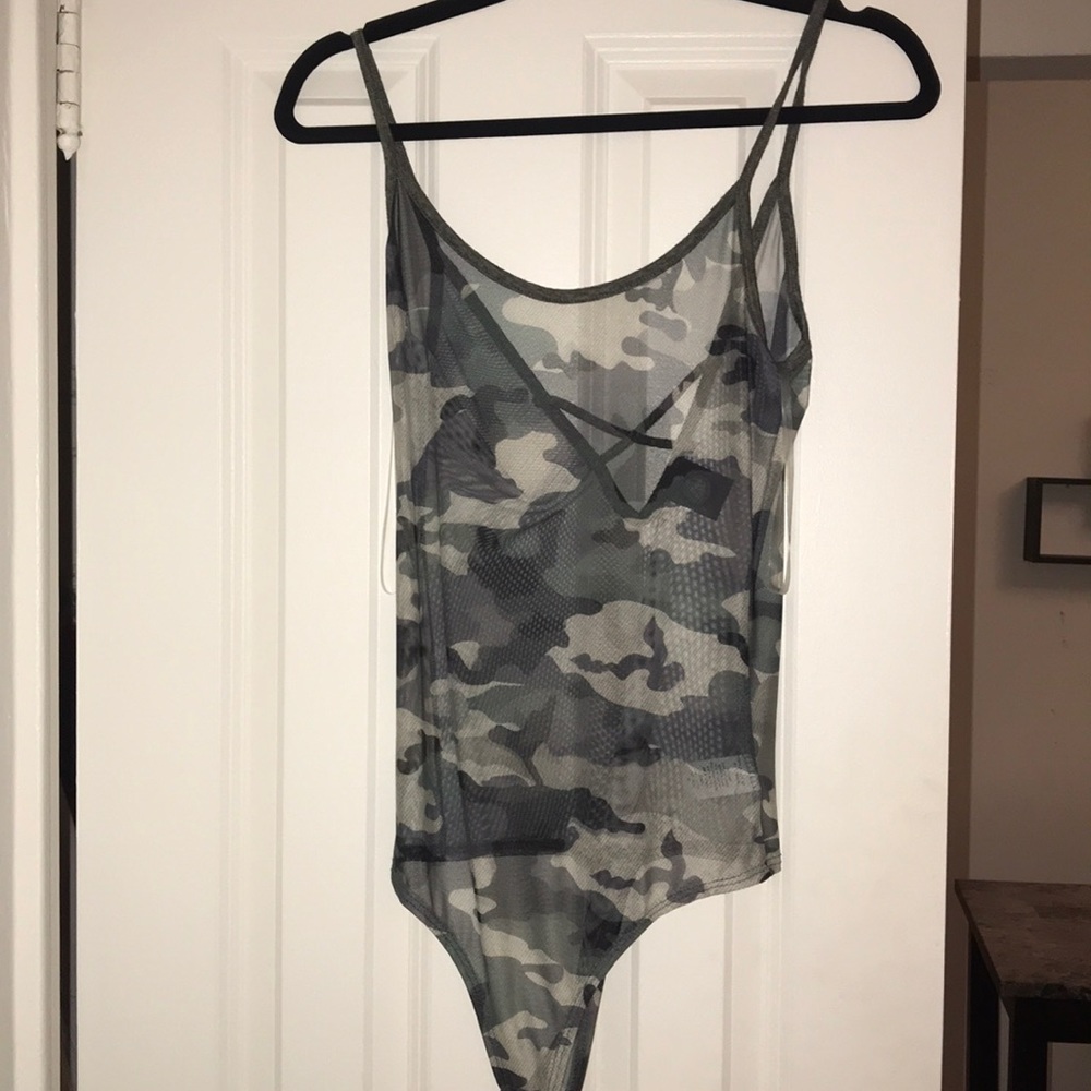 Mesh camo body suit